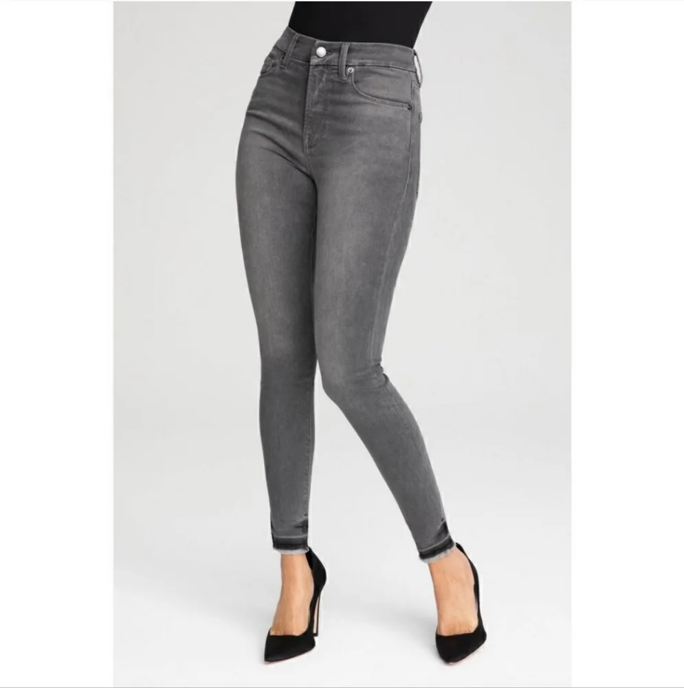 Good American Good Legs Crop Frayed Hem Jeans In Charcoal Size 4/27  $119 - Picture 3 of 8